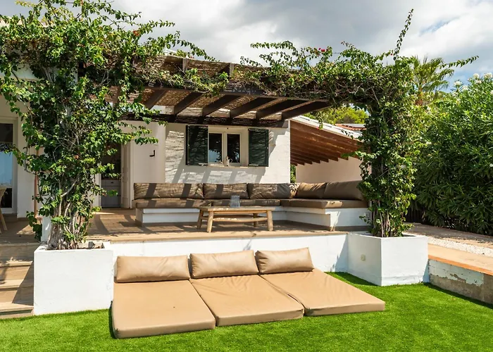 Bini Uxuanne By Escape *