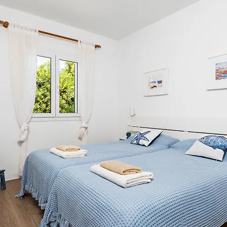 Bini Uxuanne Villa Binibeca