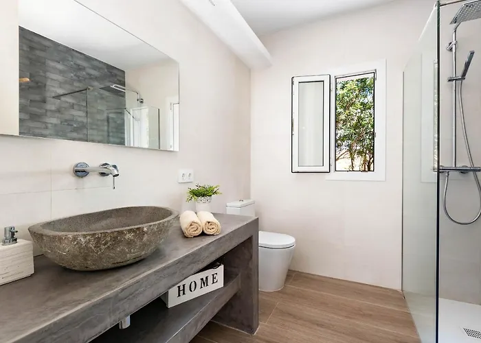 Bini Uxuanne By Escape Villa Binibeca